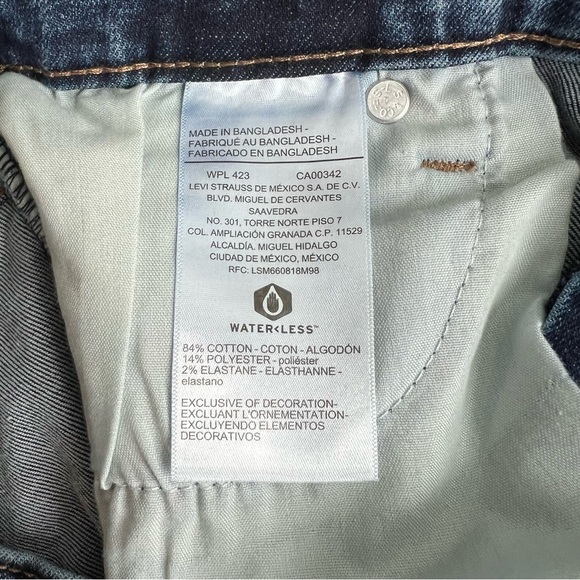 Levi’s Denizen Mid-rise Dark Wash Denim Shorts, Size 4 - Picture 4 of 6